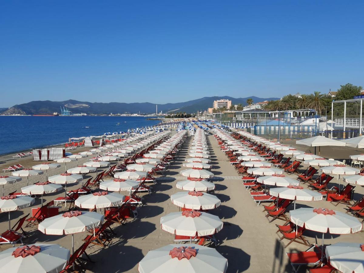La Casa Del Mare Daire Savona Dış mekan fotoğraf